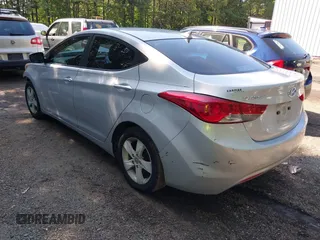 2011 Hyundai Elantra Limited с VIN 5NPDH4AE8BH022281, выставлен на аукционе IAAI как лот 42567284 с пробегом 180 520 миль миль и . История ставок и продаж доступна на DreamBid. Изображение 3.