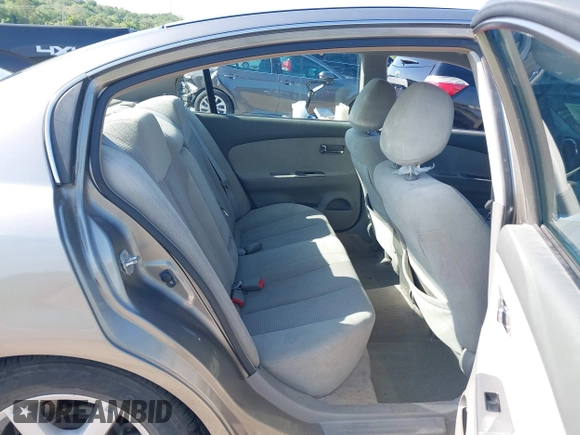 2005 Nissan Altima S z VIN 1N4AL11D05C281697, wystawiony jako IAAI lot #42220810 z przebiegiem 104 047 mil mil oraz . Historia ofert i sprzedaży dostępna na DreamBid. Obrazek 8.