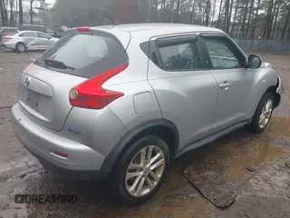 2014 Nissan Juke S with VIN JN8AF5MR6ET354169, listed as a IAAI auction lot 41533736 with 1 mi miles. Bid and sale history available at carsss.com. Image 4.