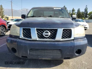 2006 Nissan Titan SE z VIN 1N6AA07A56N500115, wystawiony jako Copart lot #52821355 z przebiegiem 142 583 mil mil oraz Szkoda całkowita • Salvage title. Historia ofert i sprzedaży dostępna na DreamBid. Obrazek 5.