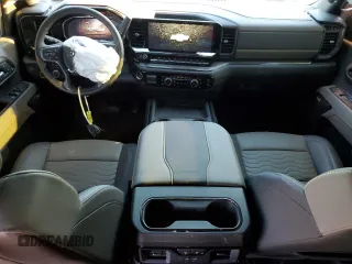 2025 Chevrolet Silverado 3500HD High Country with VIN 1GC4KYEY9SF156529, listed as a Copart auction lot 88748305 with 0 mi miles and Salvage Title. Bid and sale history available at carsss.com. Image 8.