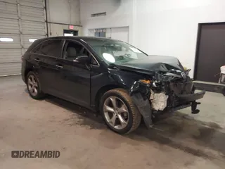 2013 Toyota Venza LE with VIN 4T3BK3BB9DU081147, listed as a IAAI auction lot 41178015 with 1 mi miles. Bid and sale history available at carsss.com. Image 1.