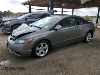 2008 Honda Civic EX-L z VIN 2HGFG12908H503608, wystawiony jako Copart lot #51803425 z przebiegiem 299 168 mil mil oraz Szkoda całkowita • Salvage title. Historia ofert i sprzedaży dostępna na DreamBid. Obrazek 1.
