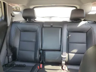2024 GMC Terrain SLT z VIN 3GKALVEG6RL261457, wystawiony jako Copart lot #62689615 z przebiegiem 36 594 mil mil oraz Nie do naprawy • Non repairable. Historia ofert i sprzedaży dostępna na DreamBid. Obrazek 10.
