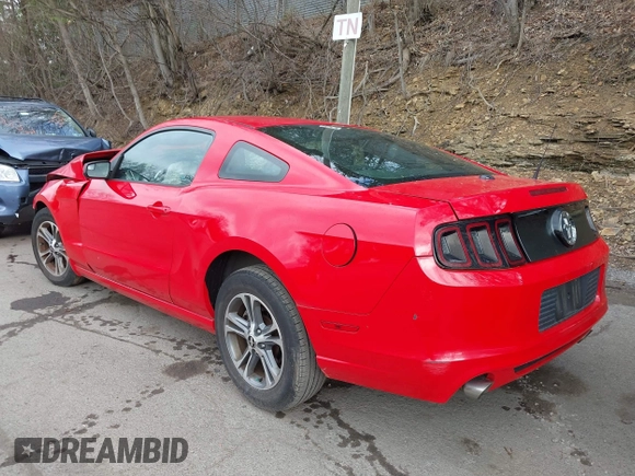 2014 Ford Mustang V6 z VIN 1ZVBP8AM3E5271971, wystawiony jako IAAI lot #42145670 z przebiegiem 77 466 mil mil oraz . Historia ofert i sprzedaży dostępna na DreamBid. Obrazek 3.