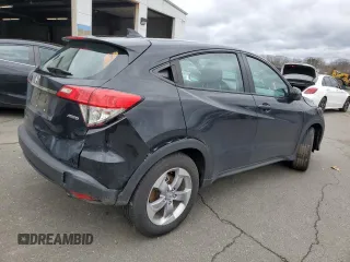 2021 Honda HR-V LX with VIN 3CZRU6H35MM712403, listed as a Copart auction lot 45674994 with 75,882 mi miles and Clean Title. Bid and sale history available at carsss.com. Image 3.