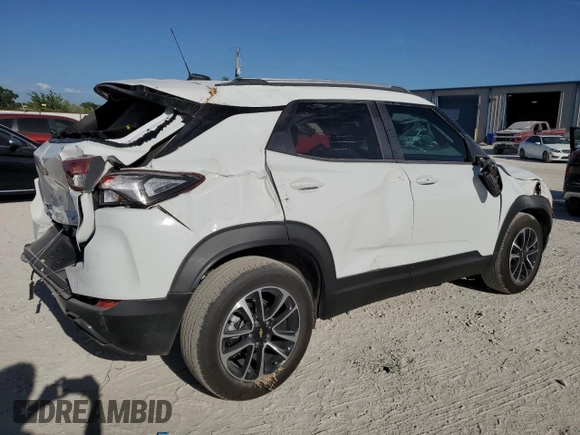 2024 Chevrolet TrailBlazer LT with VIN KL79MPS26RB120628, listed as a Copart auction lot 61524784 with 1,531 mi miles and Salvage Title. Bid and sale history available at DreamBid. Image 3.