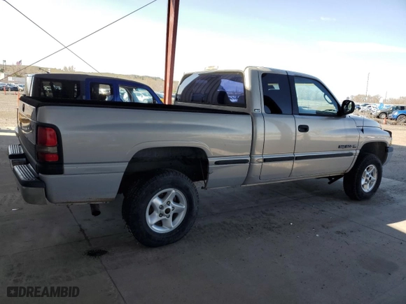 1999 Dodge Ram 1500 with VIN 3B7HF13Z6XM562560, listed as a Copart auction lot 53765115 with 204,563 mi miles and Clean Title. Bid and sale history available at carsss.com. Image 3.
