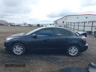 2012 Mazda 3 i Touring с VIN JM1BL1V85C1675345, выставлен на аукционе IAAI как лот 42261279 с пробегом 140 705 миль миль и . История ставок и продаж доступна на DreamBid. Изображение 14.
