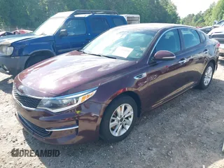 2018 Kia Optima LX z VIN 5XXGT4L39JG180260, wystawiony jako IAAI lot #42081495 z przebiegiem 173 200 mil mil oraz . Historia ofert i sprzedaży dostępna na DreamBid. Obrazek 17.