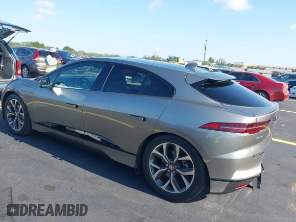 2020 Jaguar I-Pace HSE с VIN SADHD2S13L1F84022, выставлен на аукционе IAAI как лот 42212391 с пробегом 18 018 миль миль и . История ставок и продаж доступна на DreamBid. Изображение 3.