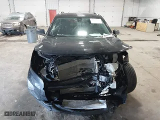 2020 Chevrolet Equinox LT with VIN 2GNAXVEX9L6233977, listed as a IAAI auction lot 41639717 with 39,162 mi miles. Bid and sale history available at carsss.com. Image 11.