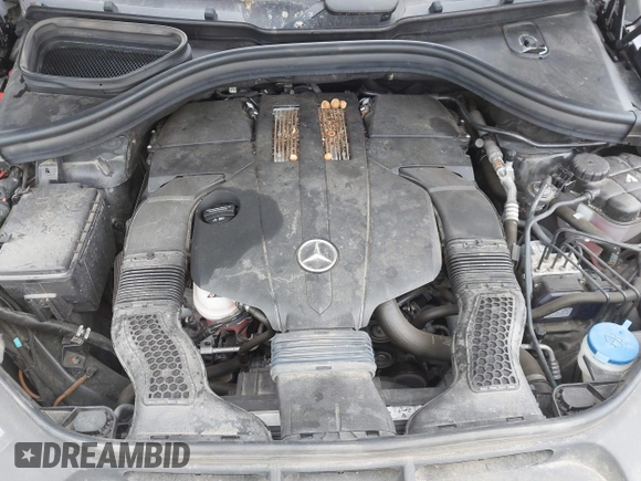 2019 Mercedes-Benz GLE 400 z VIN 4JGDA5GB2KB216941, wystawiony jako IAAI lot #42276714 z przebiegiem 17 992 mil mil oraz . Historia ofert i sprzedaży dostępna na DreamBid. Obrazek 10.