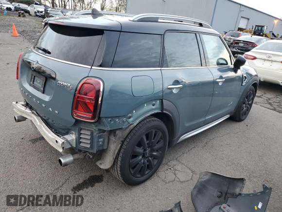 2021 MINI Countryman Cooper S with VIN WMZ83BR07M3M70345, listed as a Copart auction lot 84905614 with 42,000 mi miles and Salvage title. Bid and sale history available at DreamBid. Image 3.