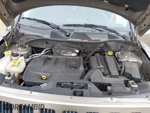2008 Jeep Patriot Sport with VIN 1J8FF28W88D748313, listed as a IAAI auction lot 41837705 with 159,640 mi miles and . Bid and sale history available at carsss.com. Image 10.