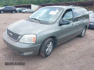 2005 Ford Freestar SEL с VIN 2FMDA52255BA39548, выставлен на аукционе IAAI как лот 42467902 с пробегом 86 589 миль миль и . История ставок и продаж доступна на DreamBid. Изображение 2.