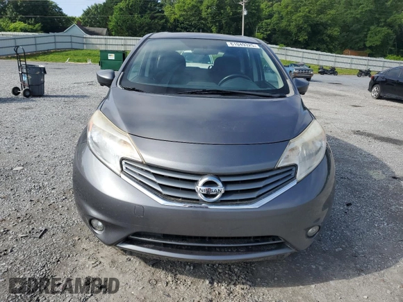 2016 Nissan Note SL with VIN 3N1CE2CPXGL365370, listed as a Copart auction lot 61049325 with 55,126 mi miles and Salvage title. Bid and sale history available at DreamBid. Image 5.