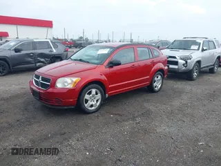 2009 Dodge Caliber SXT z VIN 1B3HB48A79D171465, wystawiony jako IAAI lot #42137493 z przebiegiem 161 046 mil mil oraz . Historia ofert i sprzedaży dostępna na DreamBid. Obrazek 2.