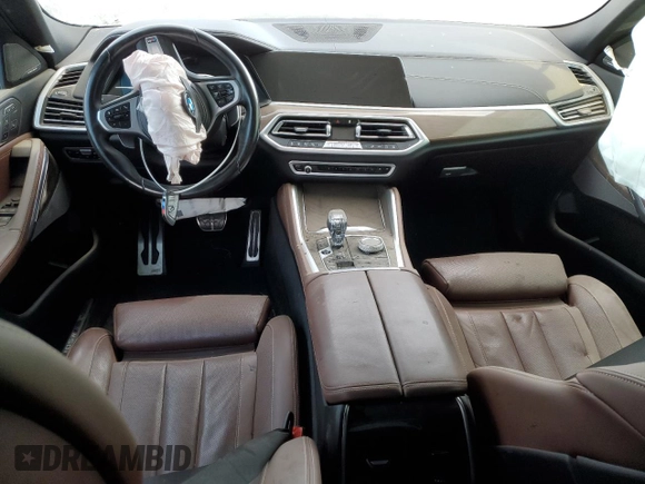 2021 BMW X6 M50i with VIN 5UXCY8C05M9H31042, listed as a Copart auction lot 64614714 with 0 mi miles and Salvage Title. Bid and sale history available at carsss.com. Image 8.