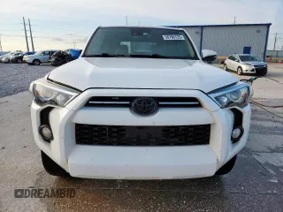 2020 Toyota 4Runner SR5 z VIN JTEBU5JR6L5819461, wystawiony jako Copart lot #58766725 z przebiegiem 101 481 mil mil oraz Szkoda całkowita • Salvage title. Historia ofert i sprzedaży dostępna na DreamBid. Obrazek 5.
