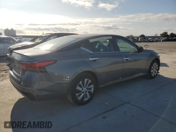 2022 Nissan Altima 2.5 S with VIN 1N4BL4BV6NN412875, listed as a Copart auction lot 86473764 with 9,389 mi miles and Salvage Title. Bid and sale history available at carsss.com. Image 3.