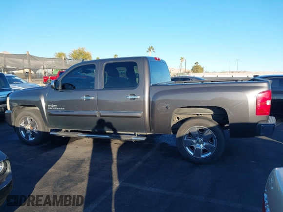 2011 Chevrolet Silverado 1500 LT with VIN 3GCPCSE07BG209387, listed as a IAAI auction lot 41479051 with 151,211 mi miles and . Bid and sale history available at DreamBid. Image 14.