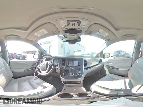 2018 Toyota Sienna XLE Auto Access Seat with VIN 5TDYZ3DC6JS951915, listed as a Copart auction lot 48319715 with 108,379 mi miles and Salvage Title. Bid and sale history available at carsss.com. Image 16.