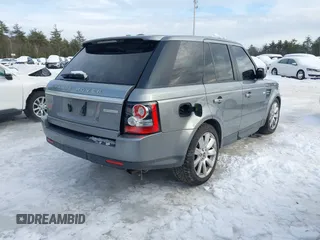 2013 Land Rover Range Rover Sport HSE LUX with VIN SALSK2D49DA781170, listed as a IAAI auction lot 41590352 with 133,560 mi miles. Bid and sale history available at carsss.com. Image 4.