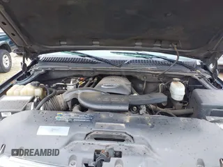 2004 Chevrolet Tahoe LS with VIN 1GNEC13V14J215470, listed as a IAAI auction lot 42432092 with Not provided miles and . Bid and sale history available at DreamBid. Image 10.