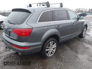 2015 Audi Q7 3.0T Premium Plus with VIN WA1LGAFE7FD013891, listed as a IAAI auction lot 41819325 with 999,999 mi miles. Bid and sale history available at carsss.com. Image 4.