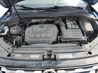 2018 Volkswagen Tiguan S z VIN 3VV1B7AX6JM084103, wystawiony jako Copart lot #65433355 z przebiegiem 112 946 mil mil oraz Czysty tytuł • Clean title. Historia ofert i sprzedaży dostępna na DreamBid. Obrazek 11.