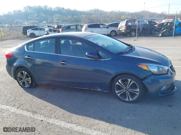 2016 Kia Forte EX with VIN KNAFZ4A84G5489699, listed as a IAAI auction lot 41848440 with 1 mi miles. Bid and sale history available at carsss.com. Image 13.
