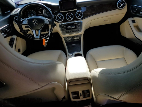 2014 Mercedes-Benz CLA 250 with VIN WDDSJ4EB4EN043991, listed as a Copart auction lot 58469125 with 126,970 mi miles and Clean title. Bid and sale history available at DreamBid. Image 8.