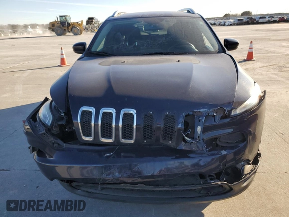2016 Jeep Cherokee Altitude with VIN 1C4PJLCB5GW167861, listed as a Copart auction lot 88147725 with 131,598 mi miles and Salvage Title. Bid and sale history available at carsss.com. Image 5.