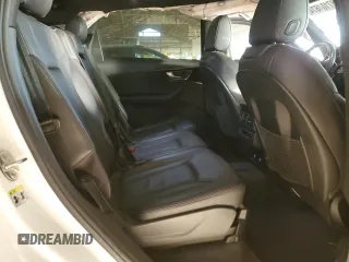 2019 Audi Q7 Premium with VIN WA1AAAF72KD003418, listed as a Copart auction lot 87104674 with 70,863 mi miles and Salvage title. Bid and sale history available at DreamBid. Image 11.