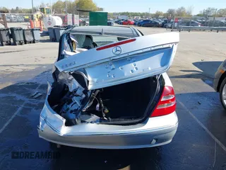 2006 Mercedes-Benz E-Class 3.5L with VIN WDBUF56J46A871031, listed as a IAAI auction lot 41892688 with 1 mi miles. Bid and sale history available at carsss.com. Image 16.
