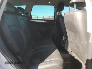 2012 Volkswagen Touareg Sport с VIN WVGFF9BP6CD001833, выставлен на аукционе Copart как лот 54188355 с пробегом 126 272 миль миль и Чистый • Clean title. История ставок и продаж доступна на DreamBid. Изображение 11.