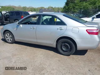 2009 Toyota Camry with VIN 4T1BE46K39U903934, listed as a IAAI auction lot 42090269 with 178,631 mi miles. Bid and sale history available at carsss.com. Image 3.
