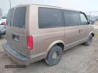 1997 Chevrolet Astro z VIN 1GNDM19W7VB232813, wystawiony jako IAAI lot #42046310 z przebiegiem Nie podano mil oraz . Historia ofert i sprzedaży dostępna na DreamBid. Obrazek 4.