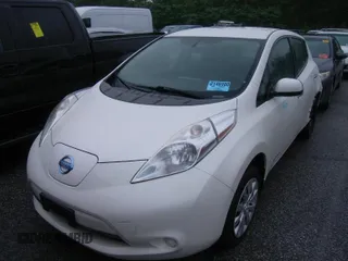 2015 Nissan LEAF SL с VIN 1N4AZ0CP0FC325926, выставлен на аукционе IAAI как лот 42575723 с пробегом 7 203 миль миль и . История ставок и продаж доступна на DreamBid. Изображение 15.