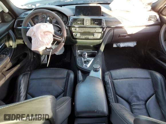 2018 BMW M3 z VIN WBS8M9C57J5L00814, wystawiony jako Copart lot #48780425 z przebiegiem 61 711 mil mil oraz Szkoda całkowita • Salvage title. Historia ofert i sprzedaży dostępna na DreamBid. Obrazek 8.
