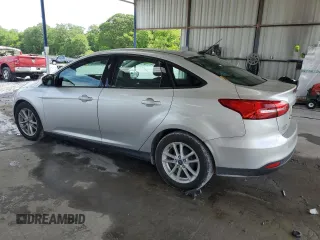 2018 Ford Focus SE z VIN 1FADP3F25JL265168, wystawiony jako Copart lot #56541895 z przebiegiem Nie podano mil oraz Szkoda całkowita • Salvage title. Historia ofert i sprzedaży dostępna na DreamBid. Obrazek 2.