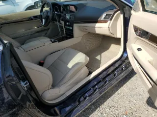 2014 Mercedes-Benz E 350 with VIN WDDKJ5KB8EF223964, listed as a Copart auction lot 54680845 with 71,989 mi miles and Non Repairable. Bid and sale history available at DreamBid. Image 8.