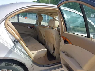 2009 Mercedes-Benz E 350 Luxury with VIN WDBUF56X29B377849, listed as a IAAI auction lot 42243983 with 97,197 mi miles and . Bid and sale history available at DreamBid. Image 8.