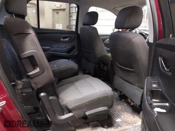 2019 Chevrolet Traverse LT Cloth z VIN 1GNEVGKW8KJ155191, wystawiony jako IAAI lot #41711343 z przebiegiem 202 711 mil mil oraz . Historia ofert i sprzedaży dostępna na DreamBid. Obrazek 8.
