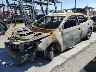 2017 Toyota Avalon XLE z VIN 4T1BK1EB8HU260228, wystawiony jako Copart lot #53915525 z przebiegiem Nie podano mil oraz Szkoda całkowita • Salvage title. Historia ofert i sprzedaży dostępna na DreamBid. Obrazek 1.