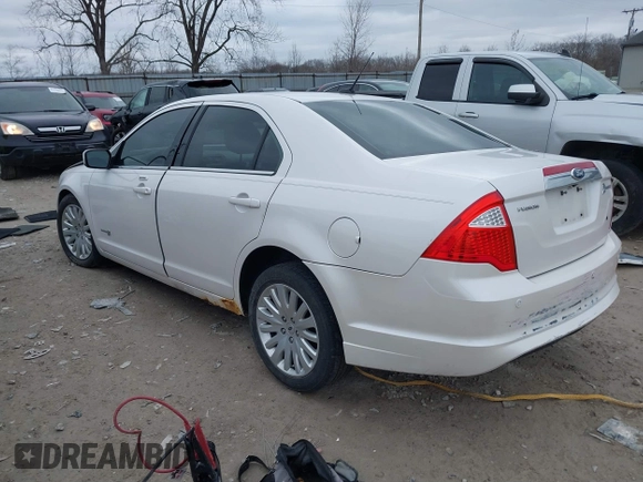 2011 Ford Fusion Hybrid with VIN 3FADP0L31BR316647, listed as a IAAI auction lot 41730126 with 162,354 mi miles. Bid and sale history available at carsss.com. Image 3.
