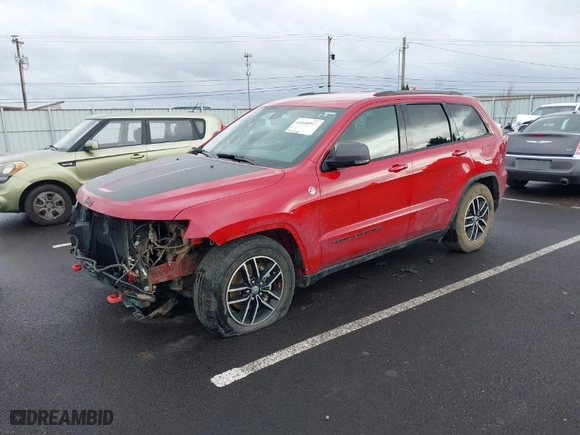 2018 Jeep Grand Cherokee Trailhawk with VIN 1C4RJFLG4JC142710, listed as a IAAI auction lot 41640917 with NaN miles. Bid and sale history available at carsss.com. Image 2.