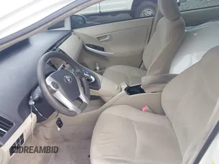 2011 Toyota Prius I with VIN JTDKN3DU3B0266401, listed as a IAAI auction lot 41951276 with 222,102 mi miles and . Bid and sale history available at DreamBid. Image 5.