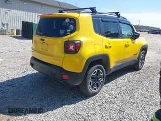 2015 Jeep Renegade Trailhawk with VIN ZACCJBCT0FPB69420, listed as a IAAI auction lot 41982518 with 133,375 mi miles and . Bid and sale history available at DreamBid. Image 4.
